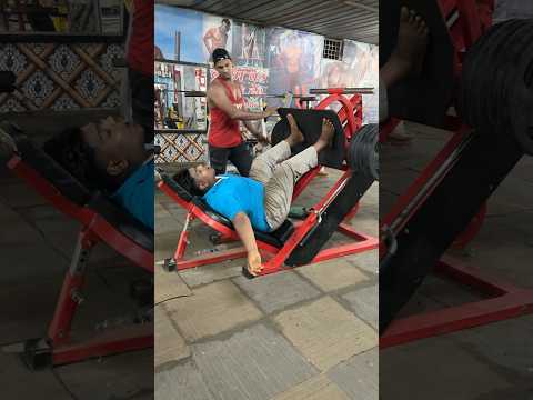 Leg hard workout 😳आज मेरी हालत ख़राब होगाई 🔥#isratfitness #mukesh #youtubeshorts #motivation