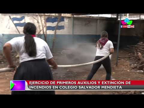 Ejercicio de primeros auxilios y extinción de incendios en Colegio Salvador Mendieta