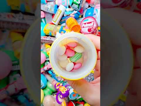 Very Yummy Rainbow Candy with Fant Flyer, ASMR