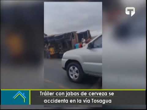 Trailer con jabas de cerveza se accidenta en la vía Tosagua