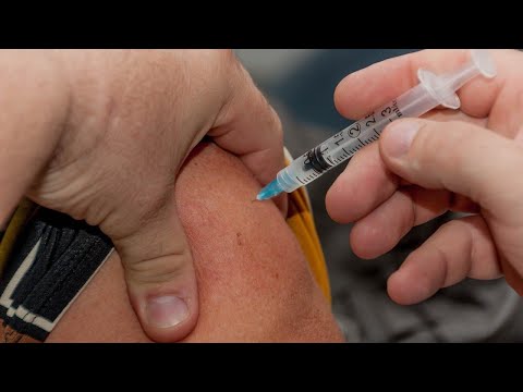 Reino Unido aprobó una vacuna contra el Covid-19 y la variante ómicron
