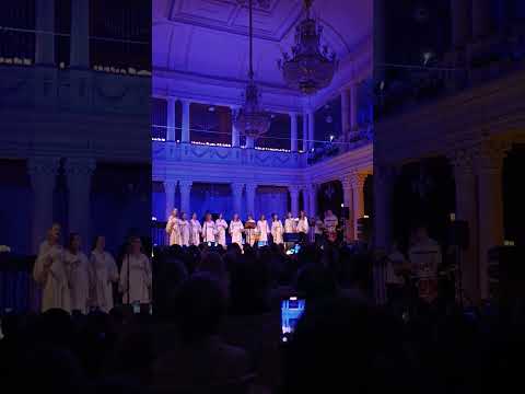 "Щедрик" у виконанні хору "Гомін" #art #music #ukraine #національнафілармоніяукраїни #хоргомін