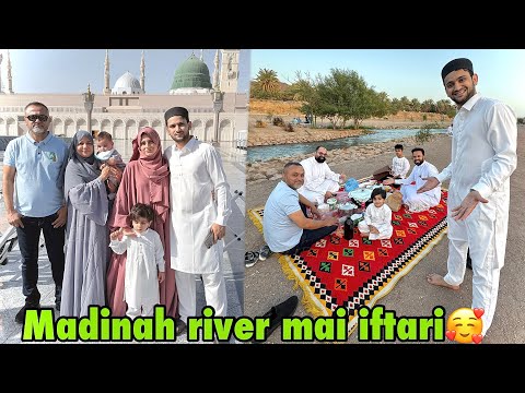 Madinah mai ye kidher iftari karli hamne Zubair riaz ke sath🥰 | Kamil ki life ka pehela Salam❤️🤲🏻