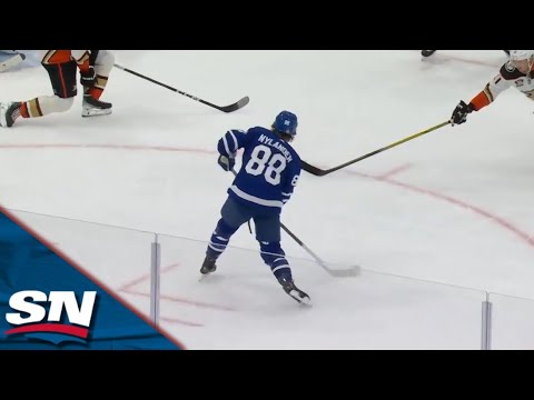 William Nylander Fires Home Powerplay Goal To Record 500th Career Point