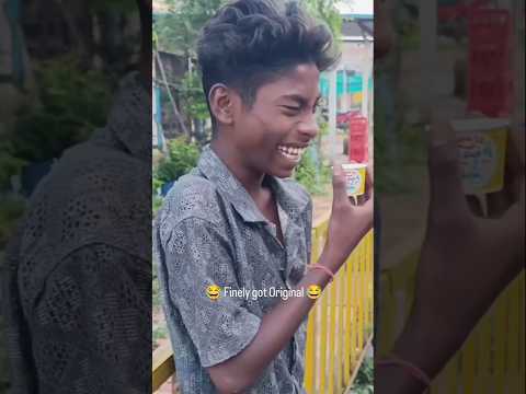 funny chai Peete hue jo hansta hai ladka joke #viralvideos copyright free #funniestvideo #indiamemes