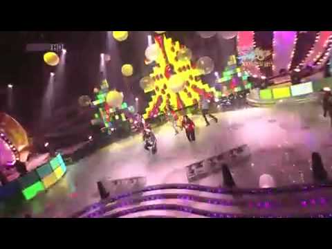 091225 SNSD SHINee f(x) - Chu - Ring Ding Dong - GEE - Jingle Bell Rock