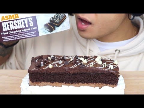 ASMR TRIPLE CHOCOLATE MOUSSE CAKE | SOFT & FLUFFY * No Talking EATING SOUNDS 초콜릿 케이크 먹방