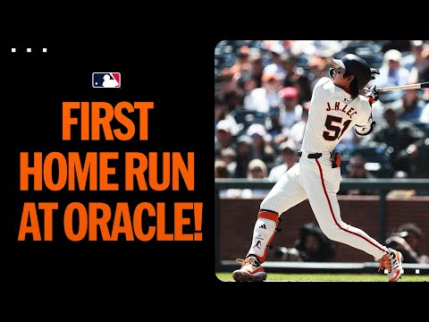 Jung Hoo Lee hits his first Oracle Park home run!
