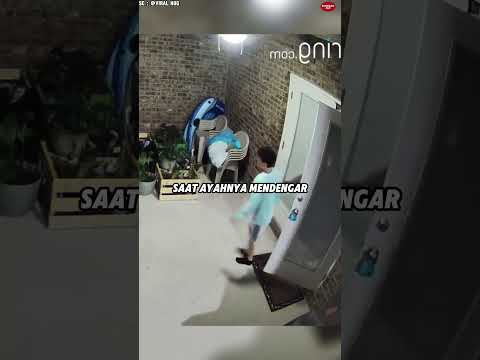 Mereka Menyelamatkan Anjingnya dari Serangan Beruang