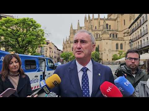 Ayuntamiento Segovia. Mazarías presenta la nueva furgoneta de atestados de la Policía Local 6/5/2024