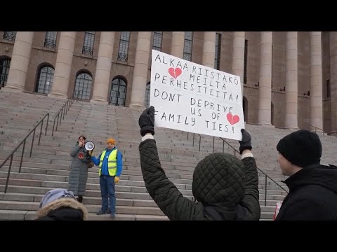 Russian community in Finland protests over closure of border crossings to stop migrant flow