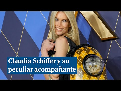 Claudia Schiffer sorprende con un peculiar acompañante en el estreno de una película en Londres