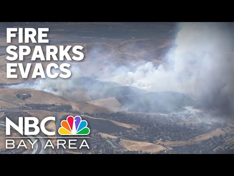 Fire sparks evacuations in Contra Costa County