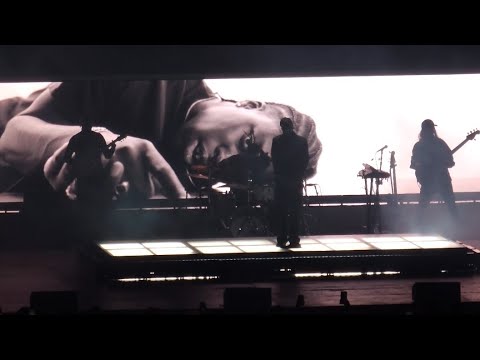 231013 Daniel Caesar - Please Do Not Lean  (Live in Toronto)