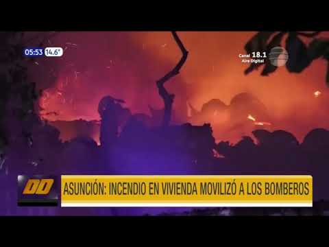 Incendio de gran magnitud consumió una vivienda en Asunción.