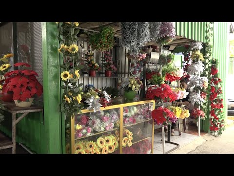 Flores variadas en los mercados de managua por las fiestas marianas