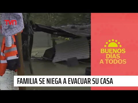 No estábamos preparados para esto: Familia se niega a evacuar su casa inundada en Linares | BDAT