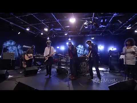 Gorillaz - Rhinestone Eyes (Live on AOL Sessions)