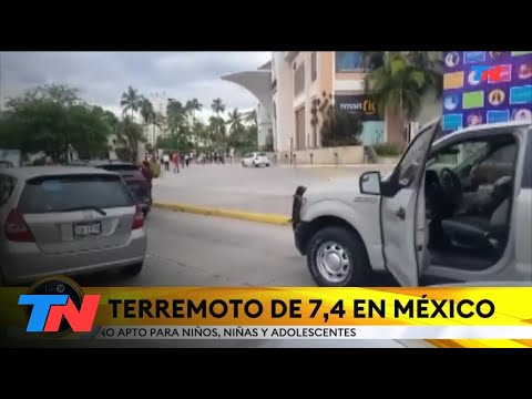 Un terremoto de 7,4° sacudió a México cuando se conmemoraban los aniversarios de dos fuertes sismos