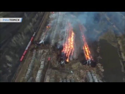 Масштабный пожар на складе древесины в Томской области. Кадры с квадрокоптера