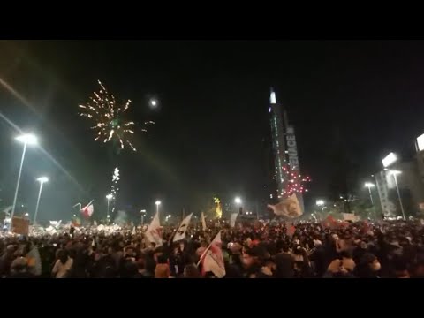 #Plebiscito2020 | Así fue la masiva celebración en Plaza Italia por el triunfo del Apruebo