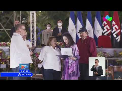 Participa Presidente de Cuba en acto de toma de posesión en la Plaza de la Revolución de Managua
