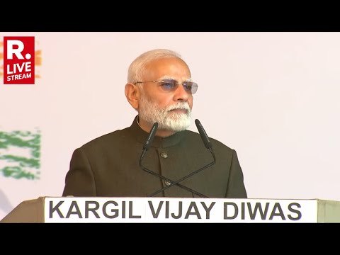 PM Modi LIVE at Kargil Vijay Diwas In Drass, Pays Tribute on 25 Year Anniversary