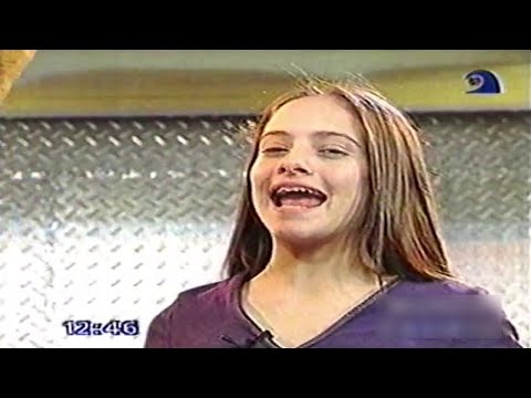 Micaela Anastasio y Ramiro Rodríguez conducen Azul Toon - Azul TV (1999)