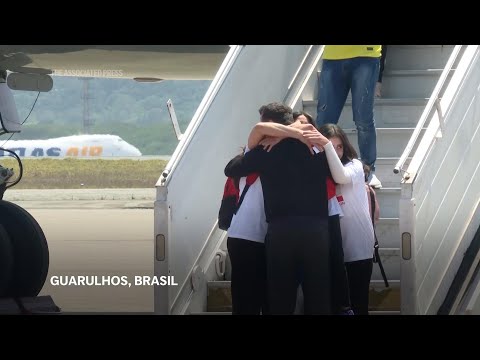 Aterriza en Brasil un avión con brasileños que huían del Líbano