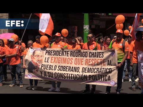 Rodrigo Chaves llega a la mitad de mandato en Costa Rica con economía al alza y ola de homicidios