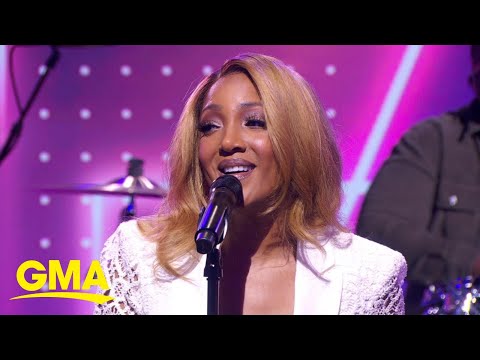 Mickey Guyton performs 'Scary Love' on 'GMA'