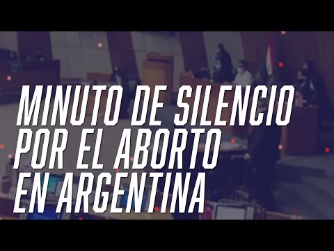 UN MINUTO DE SILENCIO POR EL ABORTO LEGAL EN ARGENTINA - #FlashChat