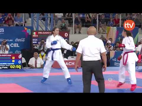 El Salvador conquista la octava medalla de oro con la karateka Gabriela Izaguirre
