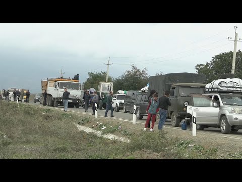 Refugees from Nagorno-Karabakh arrive in Armenia after Azerbaijan regains control