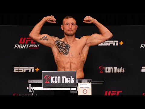 Hermansson vs Pyfer Fighter Weigh-Ins | UFC Vegas 86