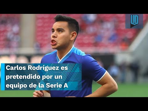 Carlos Rodríguez es seguido de cerca por un equipo de la Serie A