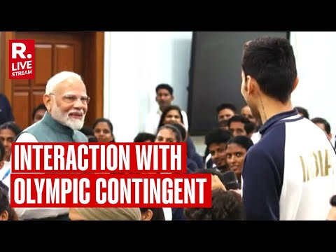 Prime Minister Narendra Modi Met The Olympic Contingent At His residence,7LKM