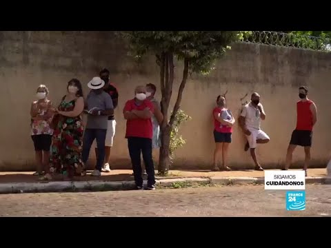 La población brasileña de Serrana adelanta pruebas con la vacuna CoronaVac