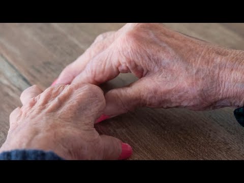 Les plus que centenaires de plus en plus nombreux en France