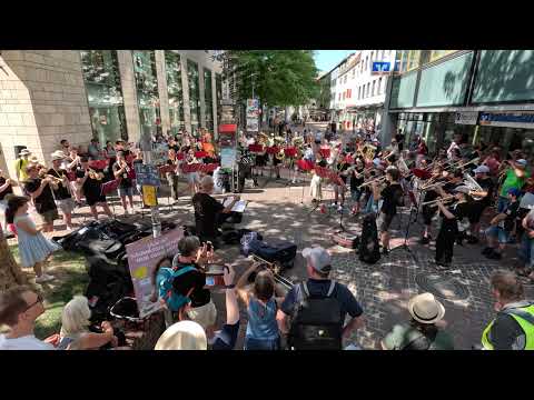 Landesposaunentag 2025 - 204 - Brassmob LaJuPo "Du bist heilig"