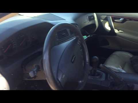 Volvo S60 2001 m dalys