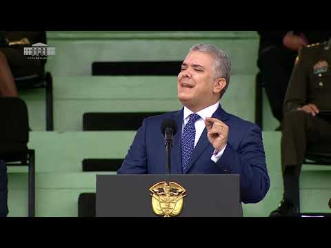 Duque en la ceremonia de nombramiento como Subtenientes a la promoción “Dr. Carlos Holmes Trujillo”