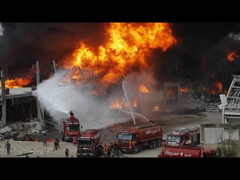 Líbano | Gran incendio afecta al puerto de Beirut a un mes de la explosión