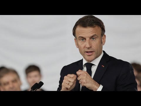 Emmanuel Macron débloque 1 milliard d'euros par an pour le lycée professionnel