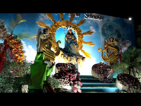 51 altares de la Virgen María adornan la Avenida Bolívar
