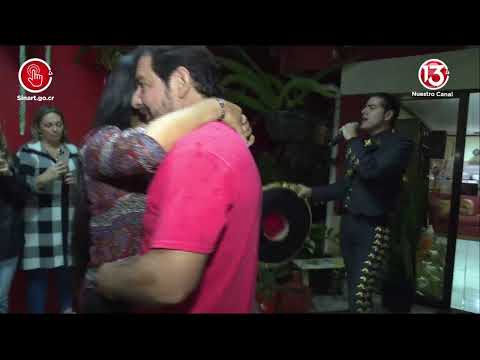 Serenata sorpresa de San Valentín  desde Zapote