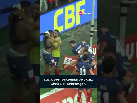 TORCIDA DO BAHIA FAZ FESTA SENSACIONAL APÓS CLASSIFICAÇÃO SOBRE O BOTAFOGO! #shorts