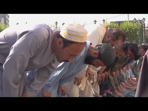 Afghans mark first day of Eid with prayers