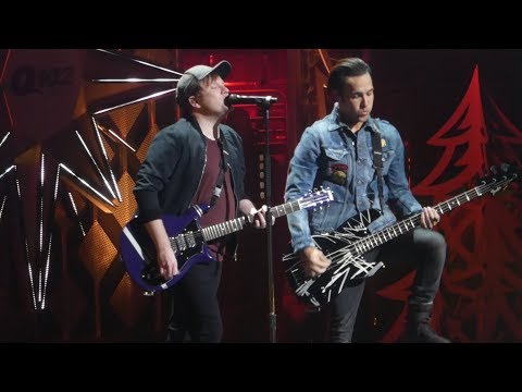 "Hold Me Tight or Dont" Fall Out Boy@Wells Fargo Center Philadelphia 12/6/17 Jingle Ball