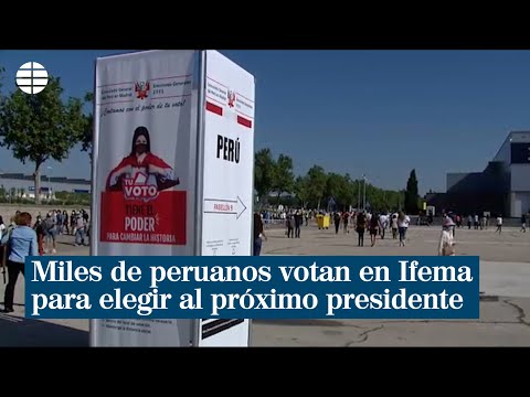 Miles de peruanos votan en Ifema para elegir a su próximo presidente